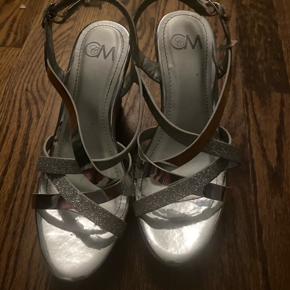 Silver sparkle wedges